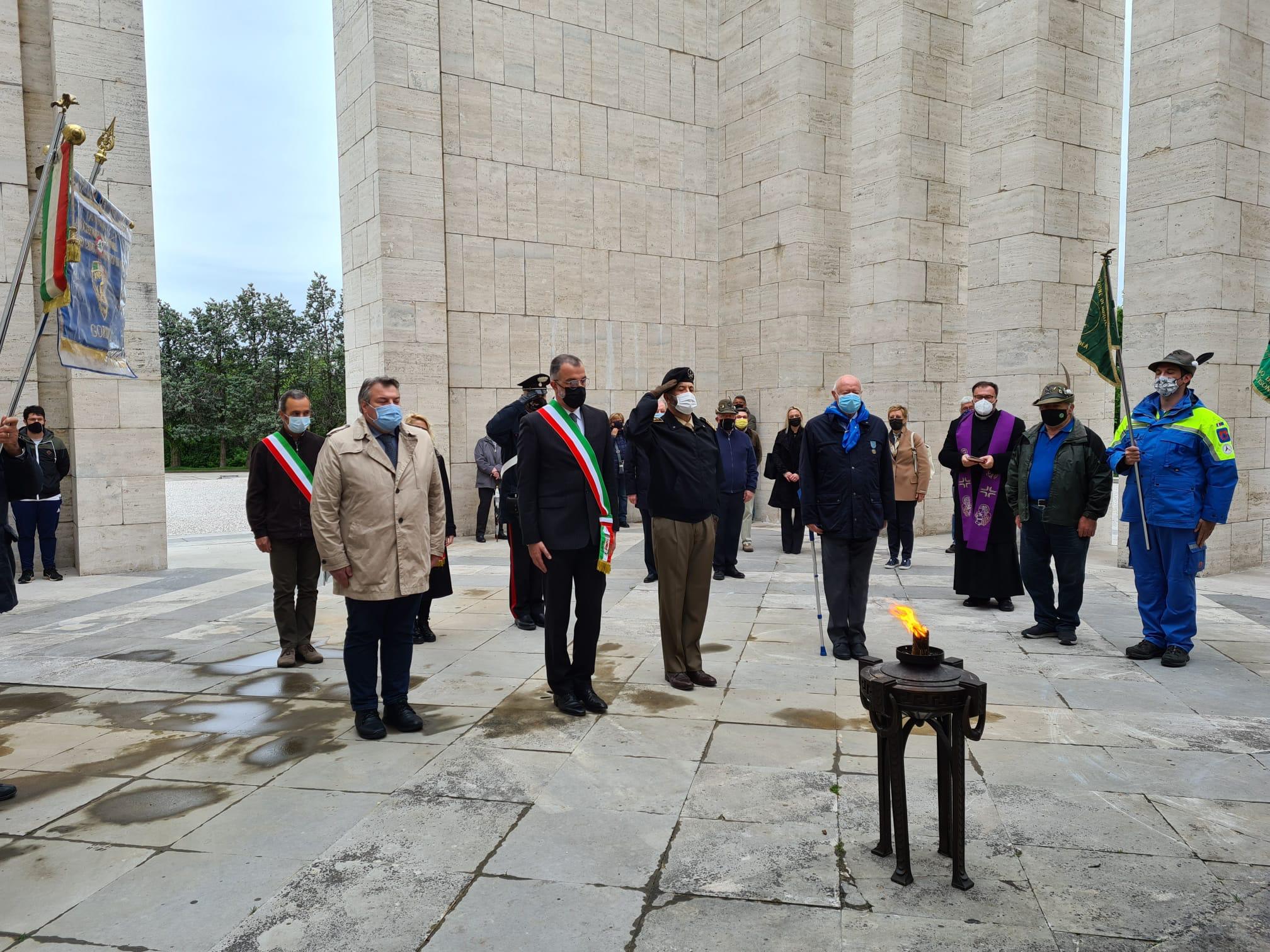 Copertina per Bella come 70 anni fa, Medea celebra il compleanno della rinnovata Ara Pacis